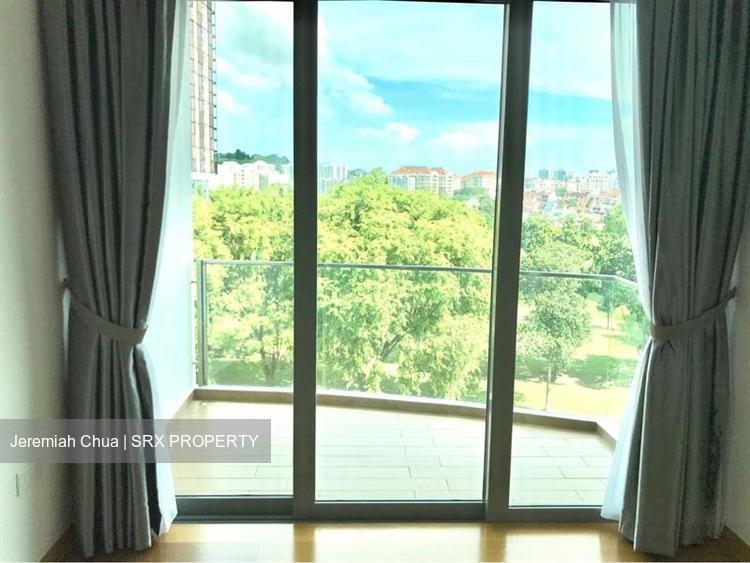 Kingsford . Hillview Peak (D23), Condominium #201477292